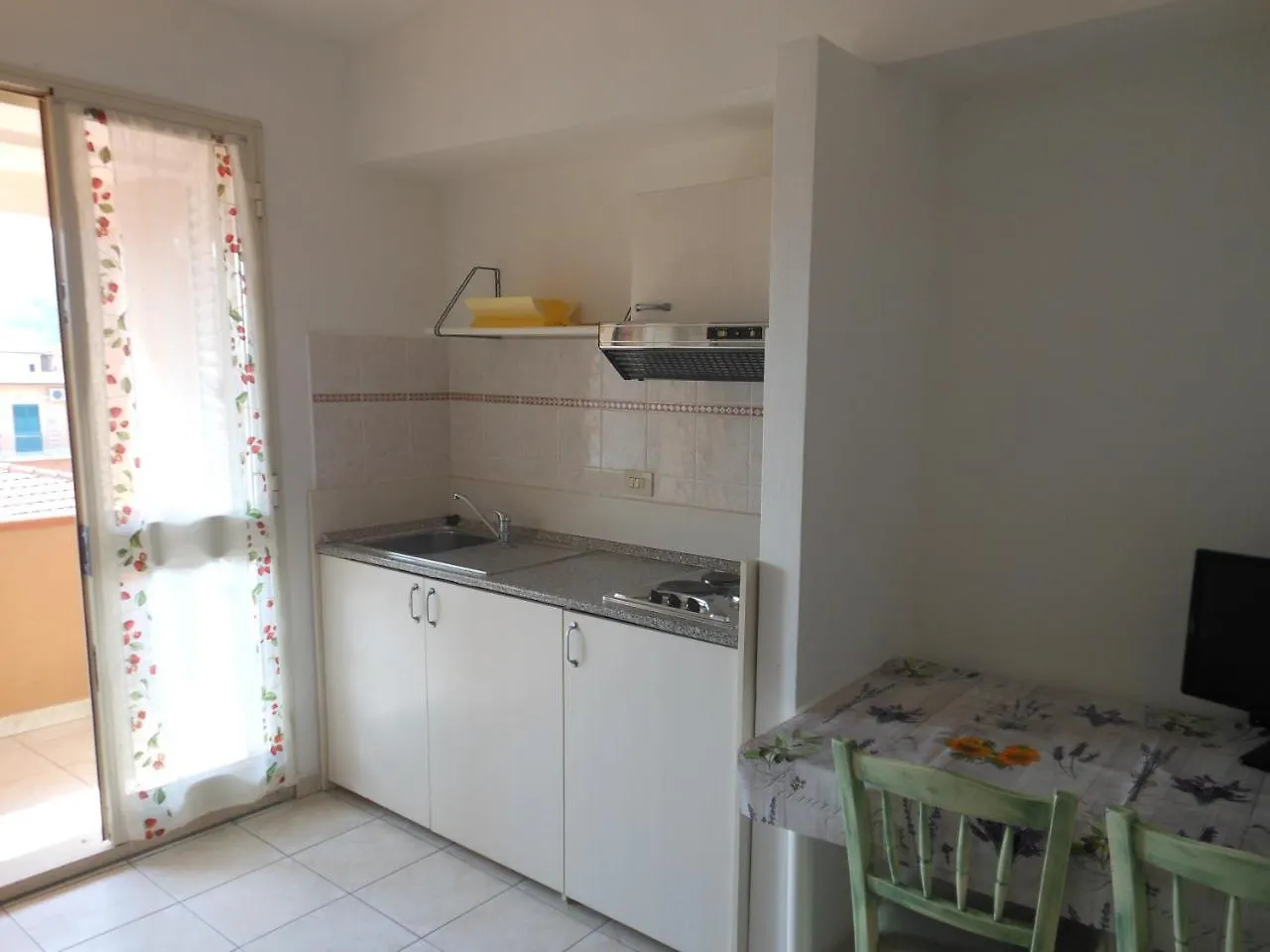 Hotel Due Torri Porto Azzurro 3*,